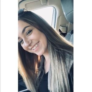 Meet your Posher, Katelyn